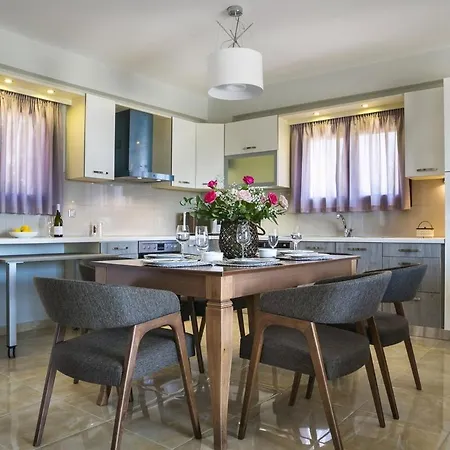 Karavias By Select Villa