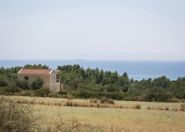 Karavias By Select Villa