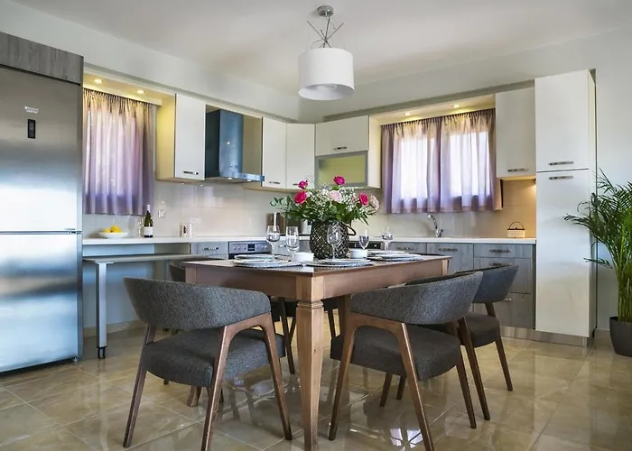 Karavias By Select 빌라